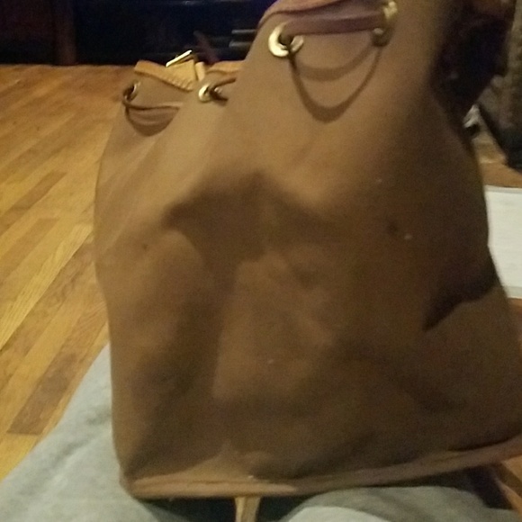 Louis vuitton hobo - Picture 2 of 3